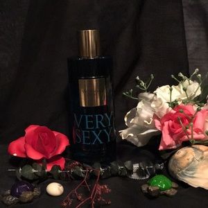 NWT VICTORIAS SECRET VERY SEXY SEA